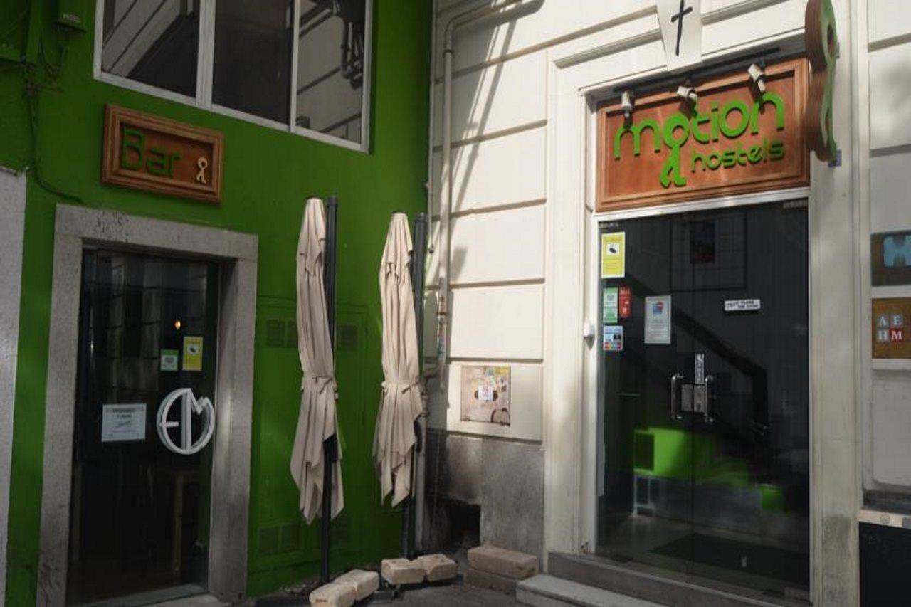 Euromadrid Hostel Exterior photo